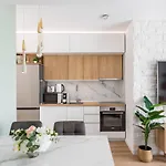 Apartamento Exquisite Couples Delight With Free Bikes & Parking *