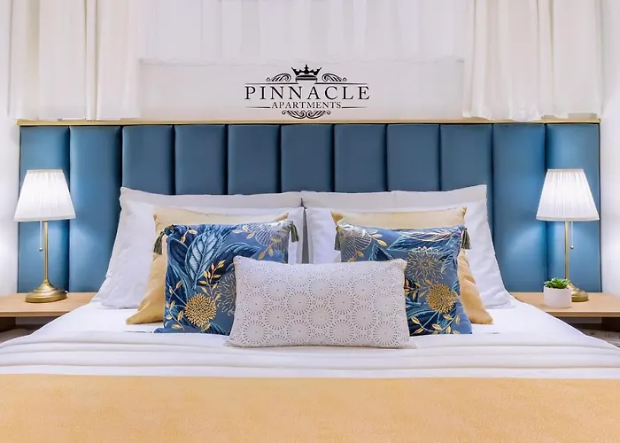 Apartman Exquisite Couples Delight With Free Bikes & Parking *