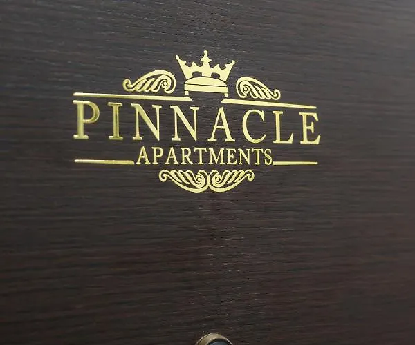 Apartman Exquisite Couples Delight With Free Bikes & Parking *