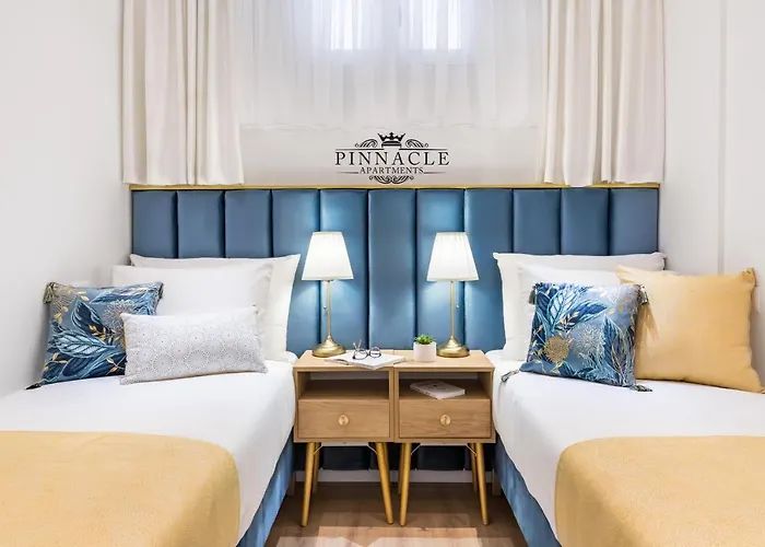 Exquisite Couples Delight With Free Bikes & Parking Daire *